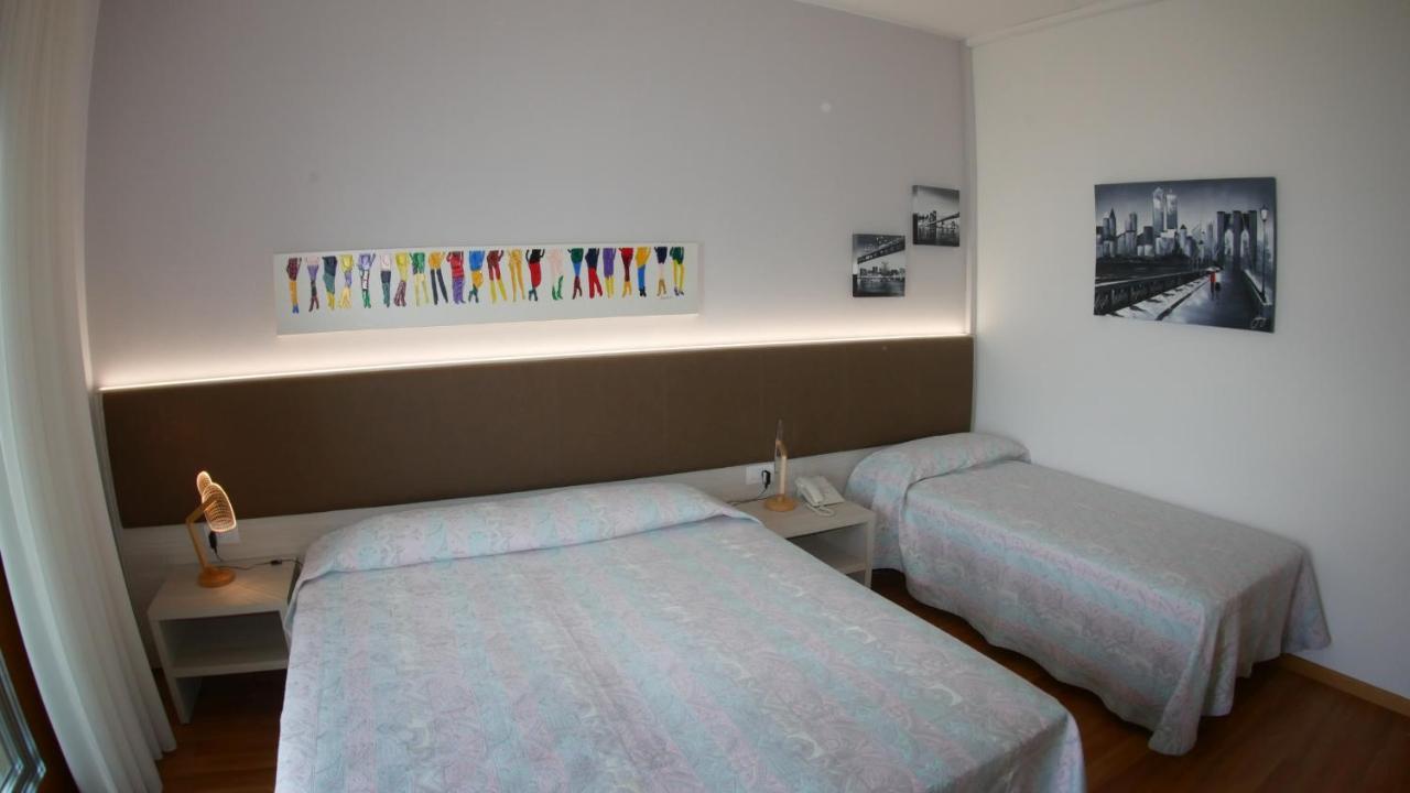 אסנצה די ברנצונה Residence Casa Maria מראה חיצוני תמונה